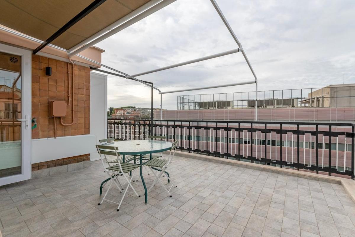 San Paolo - 10 Min From Metro And 30 Mq Terrace Apartamento